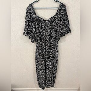 a new day Black and White Floral Midi Dress